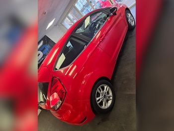 Used Ford Fiesta 2016 for sale - 77286763: Photo