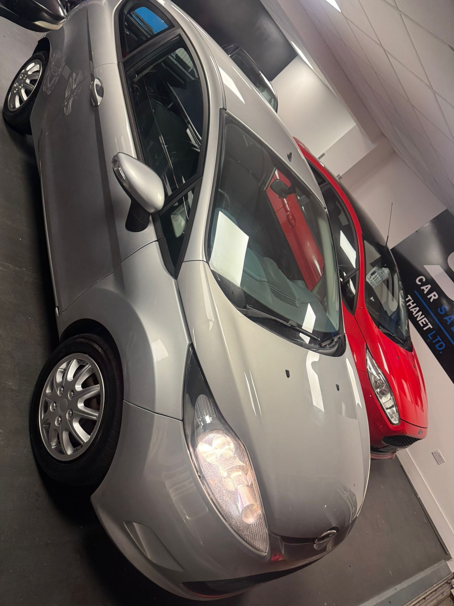 Used Ford Fiesta 2009 for sale - 76518639: Photo 4