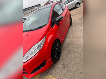 Used Ford Fiesta 2014 for sale - 76216728: Photo