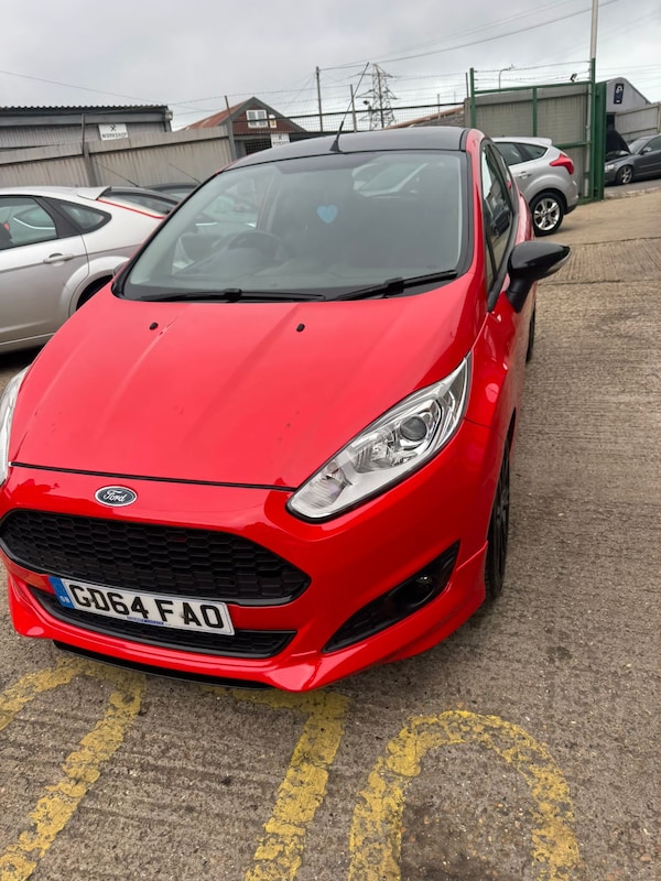 Used Ford Fiesta 2014 for sale - 76216728: Photo 2