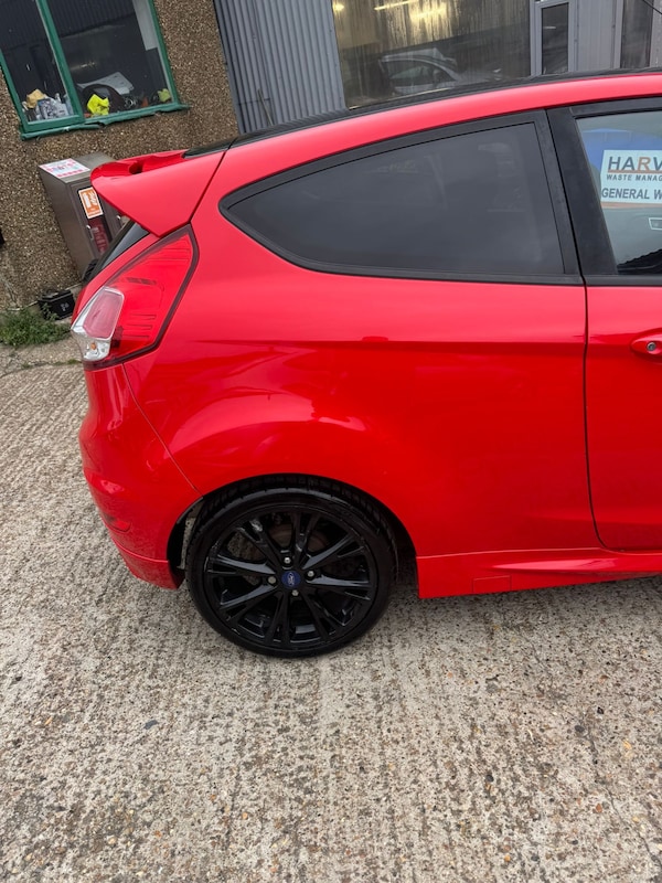 Used Ford Fiesta 2014 for sale - 76216728: Photo 6