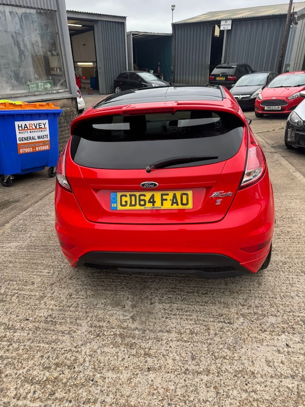Used Ford Fiesta 2014 for sale - 76216728: Photo 8