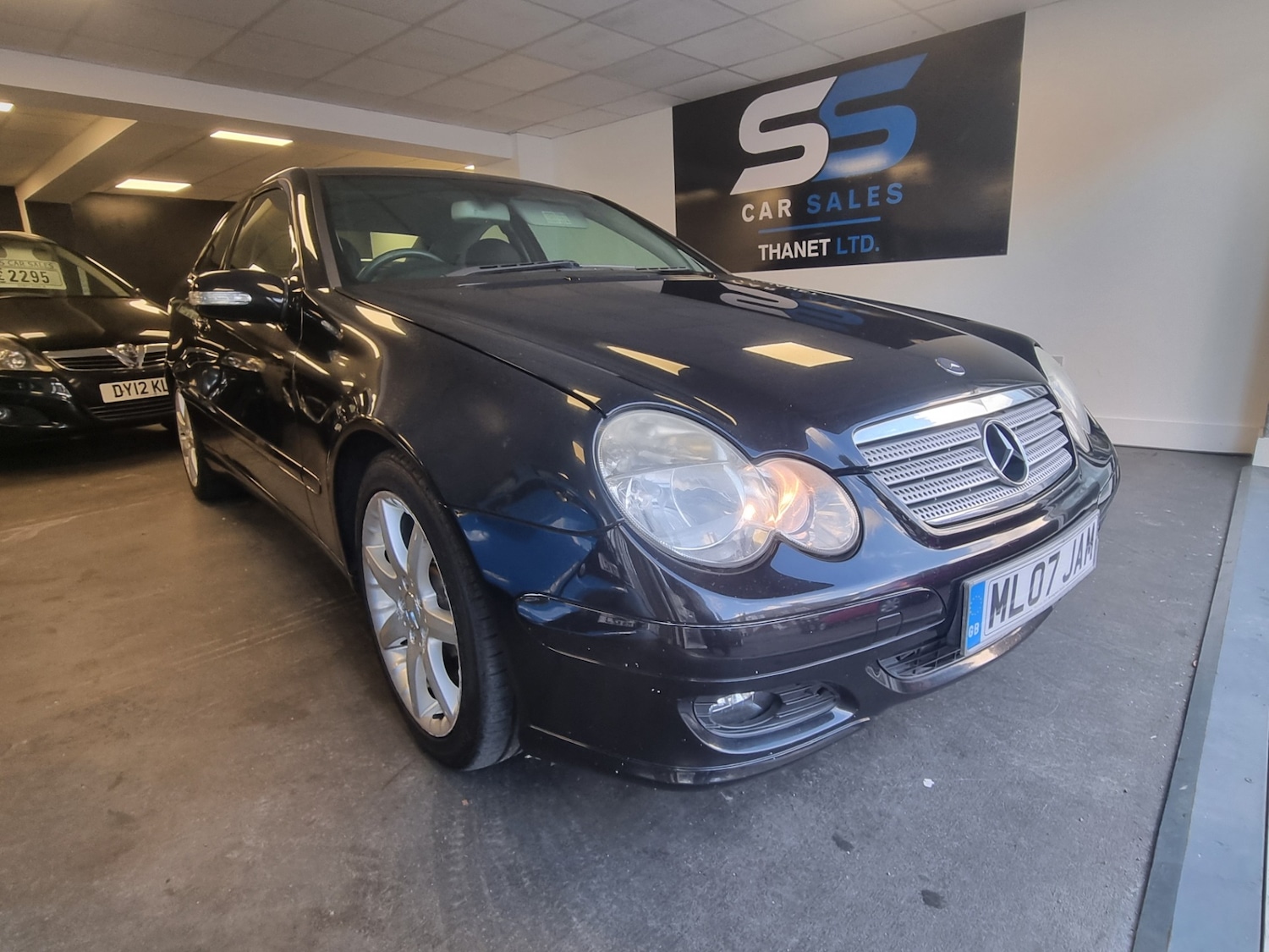 Used Mercedes-Benz C Class 2007 for sale - 76662520: Photo 1