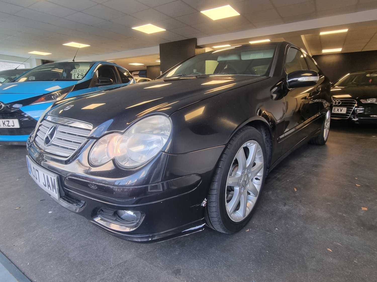 Used Mercedes-Benz C Class 2007 for sale - 76662520: Photo 5