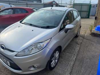 Used Ford Fiesta 2011 for sale - 74922922: Photo