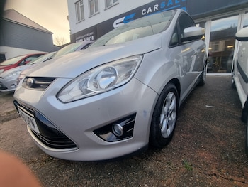 2012 (61) - 1.6 Zetec 5dr
