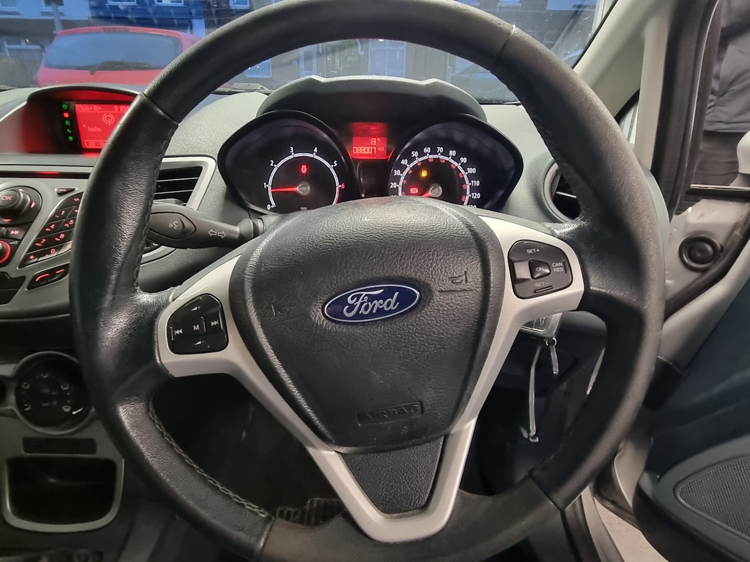 Used Ford Fiesta 2011 for sale - 76774408: Photo 15