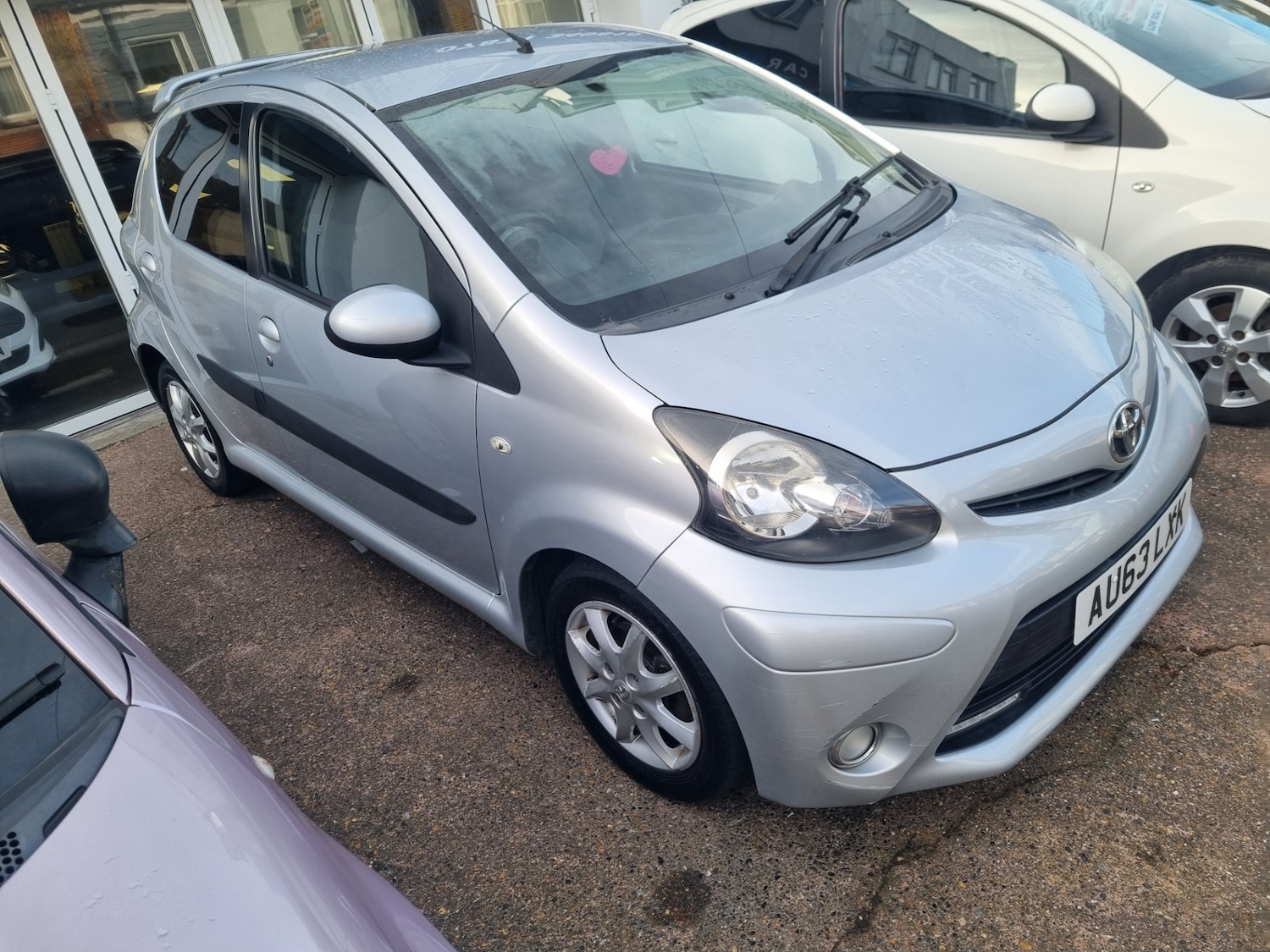 Used Toyota AYGO 2013 for sale - 76896716: Photo 2
