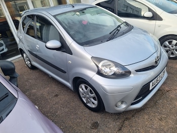 Used Toyota AYGO 2013 for sale - 76896716: Photo