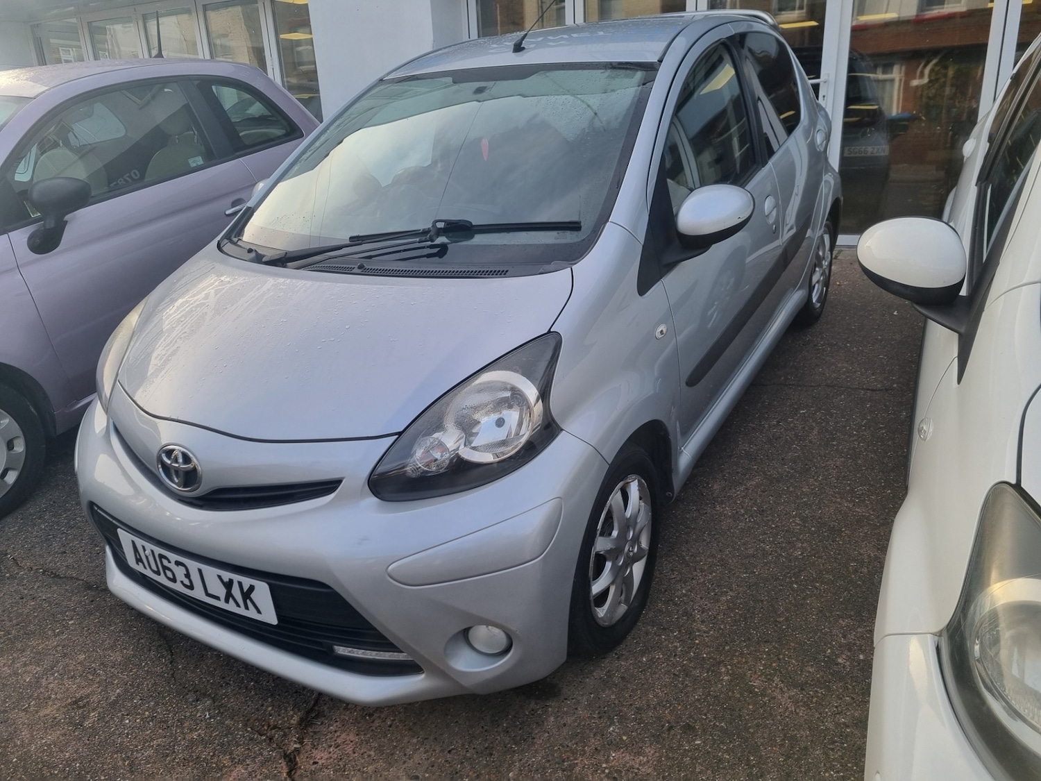 Used Toyota AYGO 2013 for sale - 76896716: Photo 6