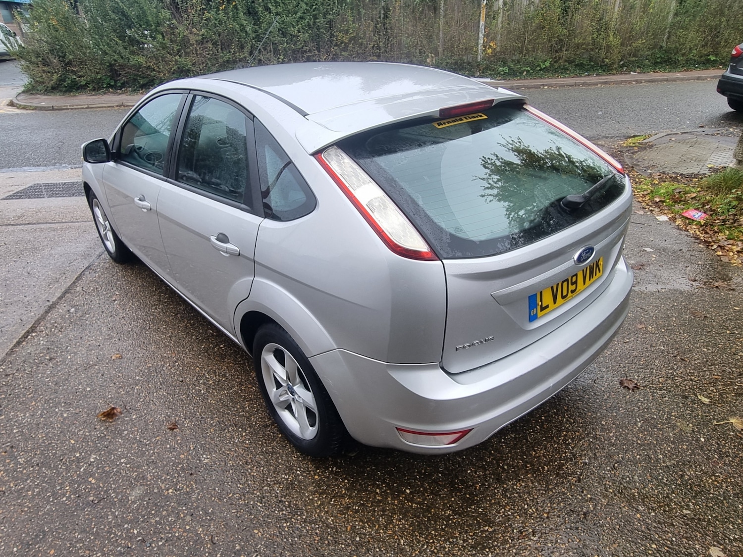 Used Ford Focus 2009 for sale - 76348698: Photo 10