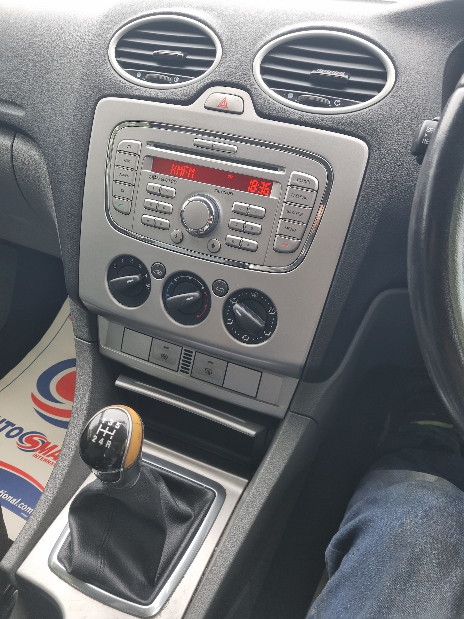 Used Ford Focus 2009 for sale - 76348698: Photo 16