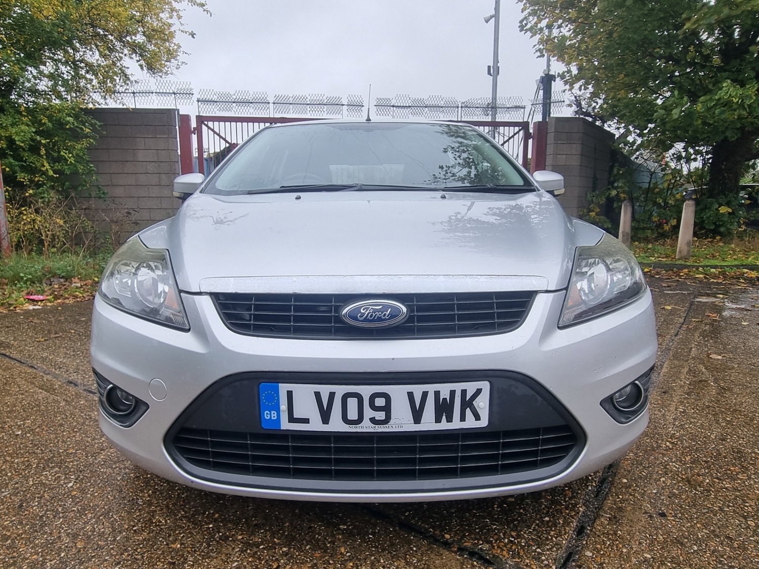 Used Ford Focus 2009 for sale - 76348698: Photo 3