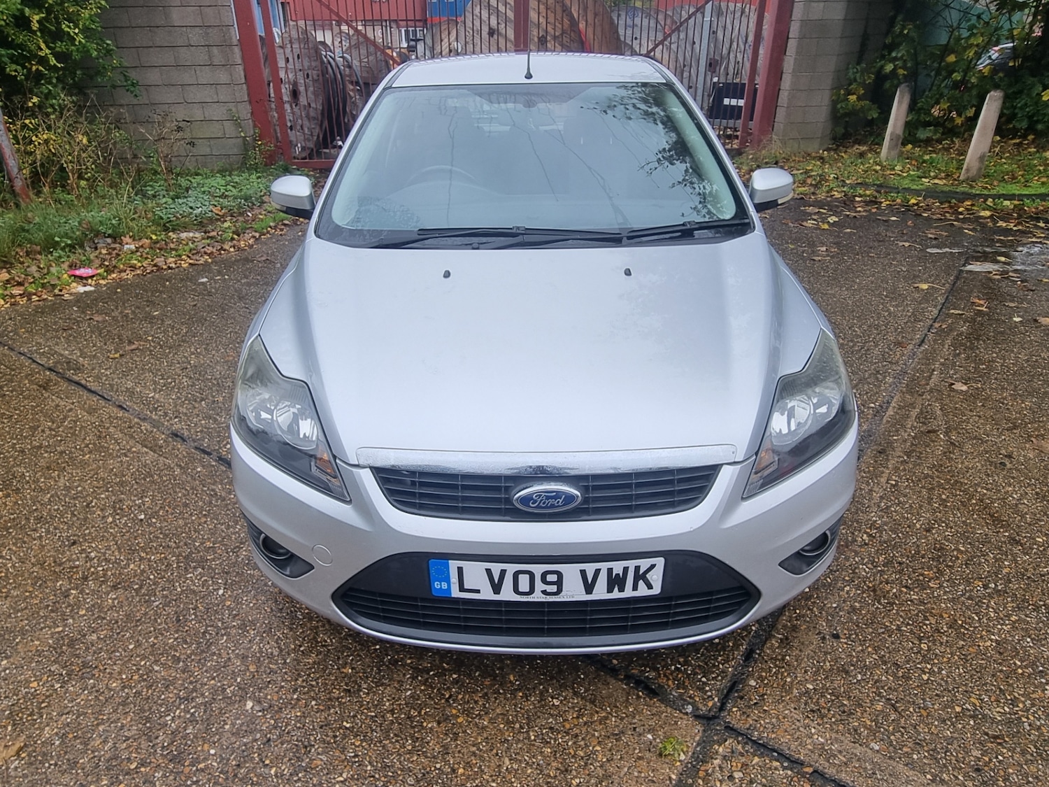 Used Ford Focus 2009 for sale - 76348698: Photo 4