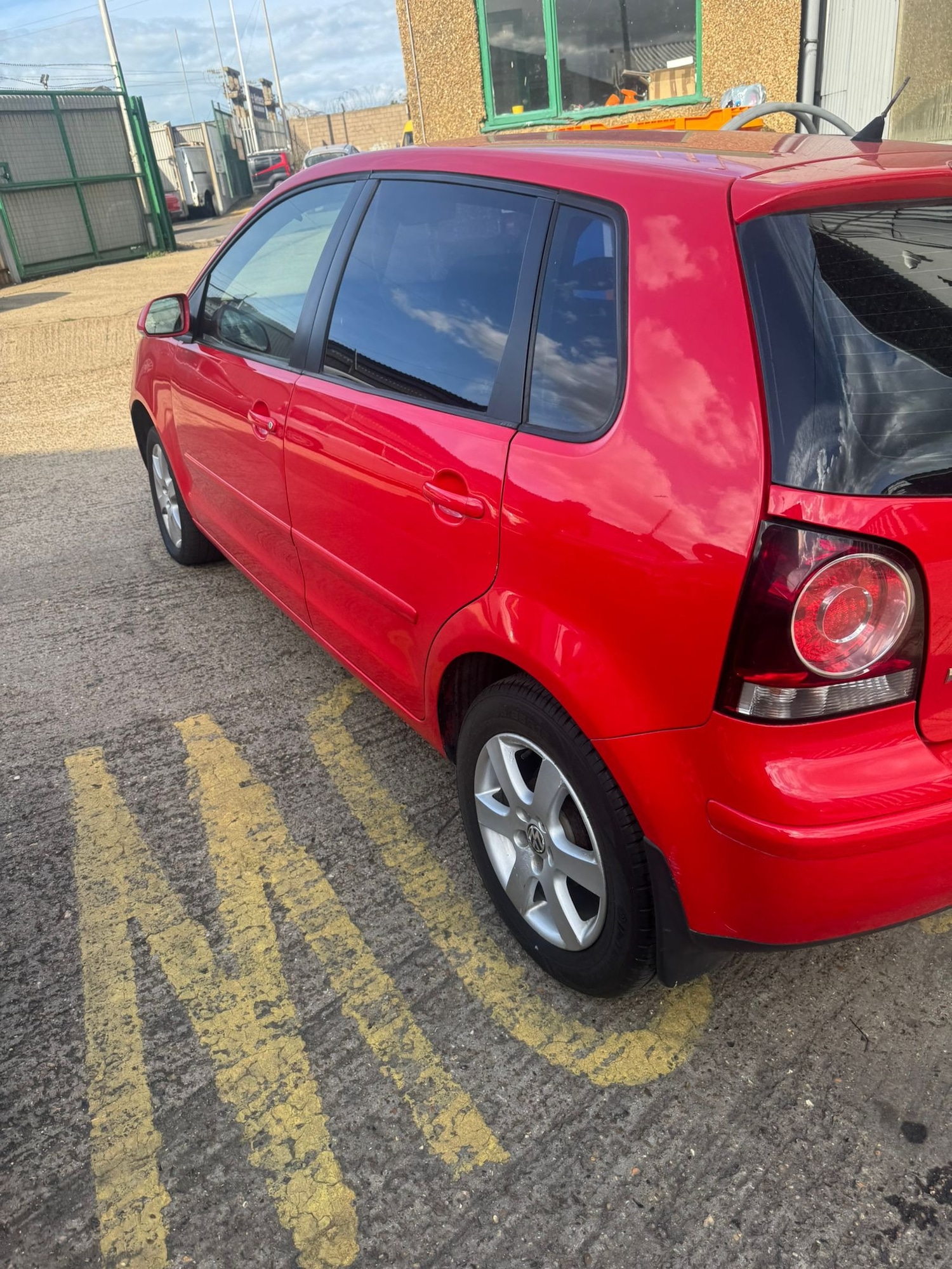 Volkswagen Polo 2009 (09) - 1.4 Match 80 5dr - Image 7