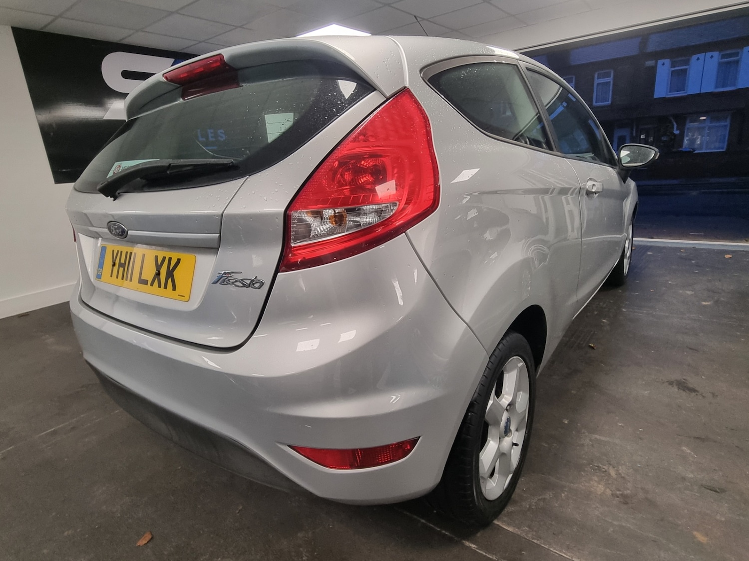 Used Ford Fiesta 2011 for sale - 76844792: Photo 12