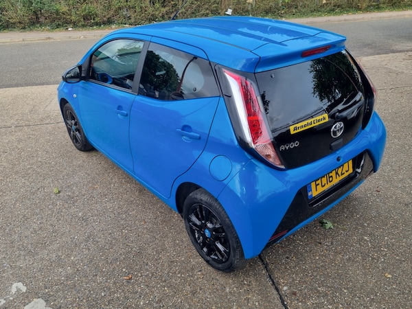 Used Toyota AYGO 2016 for sale - 75726437: Photo 10