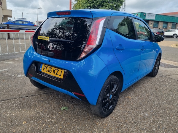 Used Toyota AYGO 2016 for sale - 75726437: Photo 13