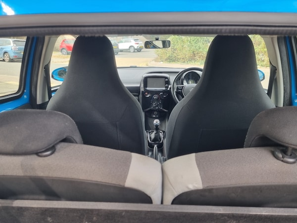 Used Toyota AYGO 2016 for sale - 75726437: Photo 21