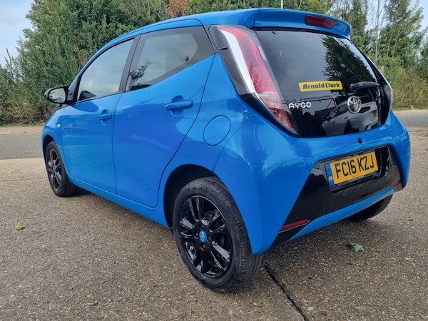 Used Toyota AYGO 2016 for sale - 75726437: Photo 9