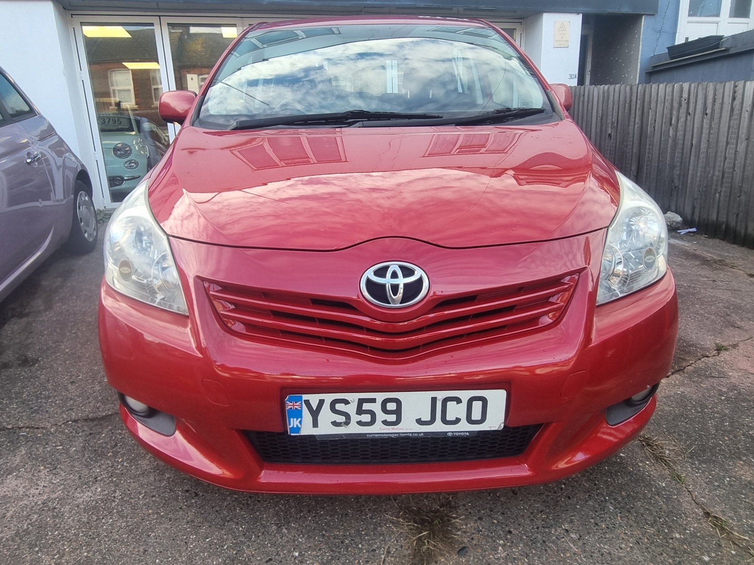 Used Toyota Verso 2010 for sale - 76841854: Photo 2