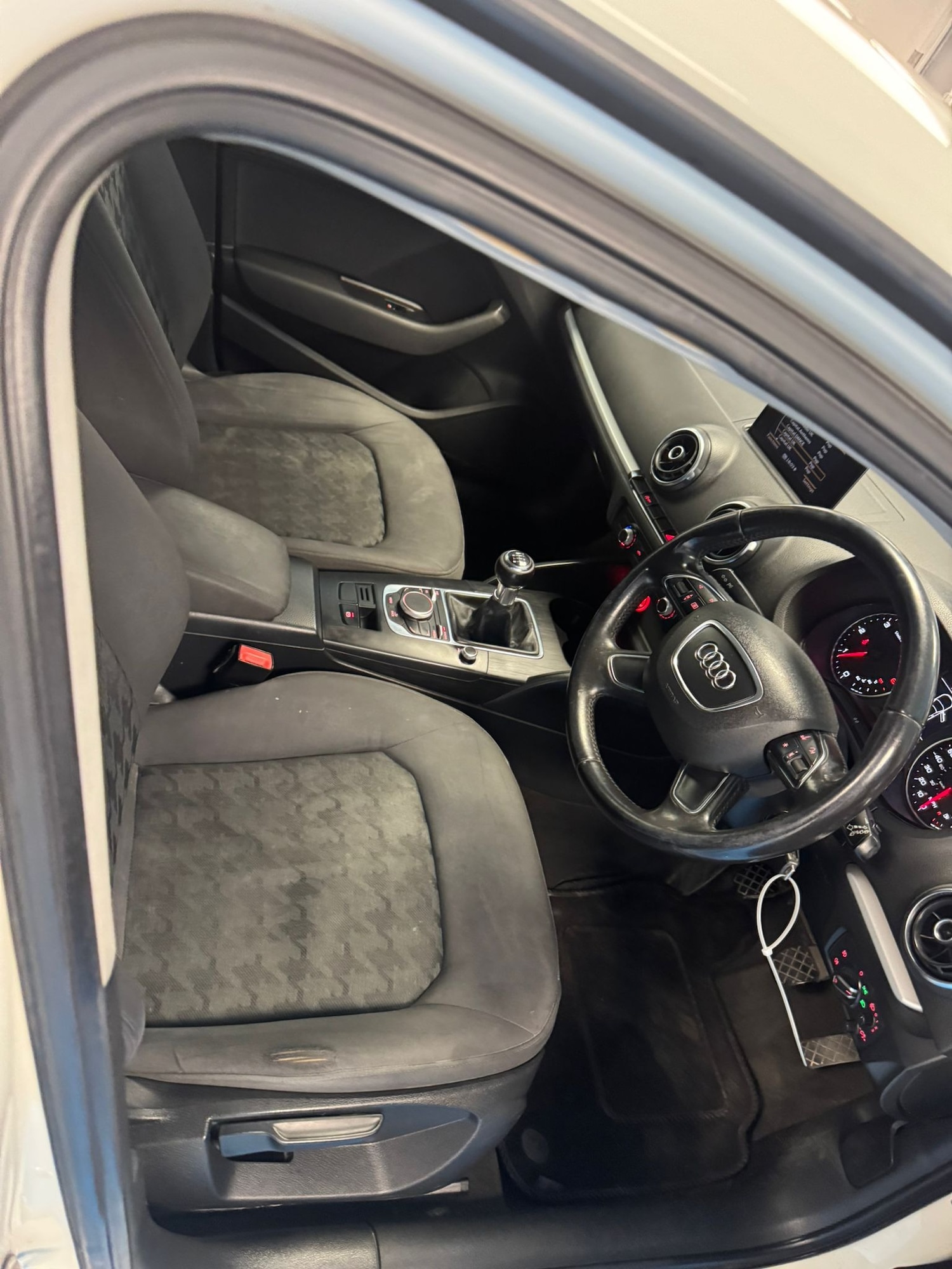 Used Audi A3 2014 for sale - 76403295: Photo 12