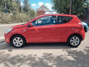 Hyundai - i20