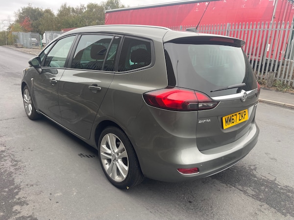 Used Vauxhall Zafira 2018 for sale - 76256947: Photo 3