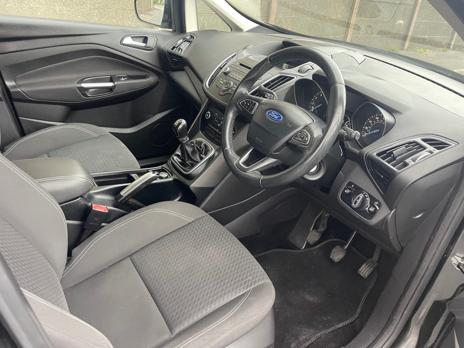 Used Ford C-Max 2015 for sale - 76082952: Photo 12
