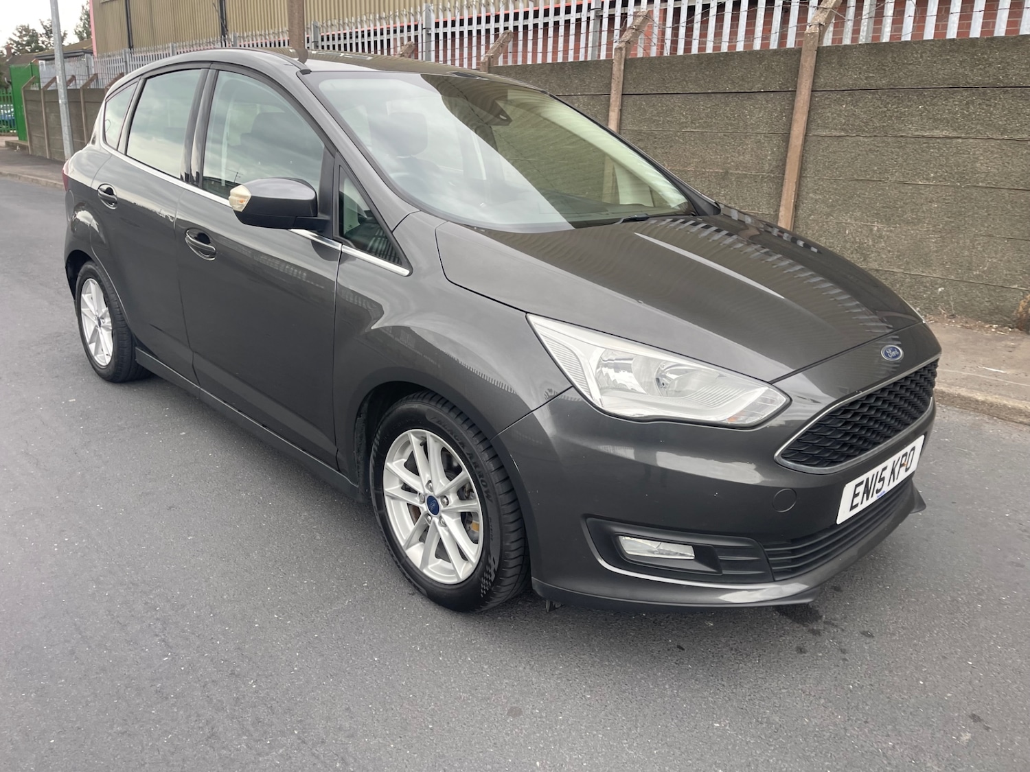 Used Ford C-Max 2015 for sale - 76082952: Photo 8