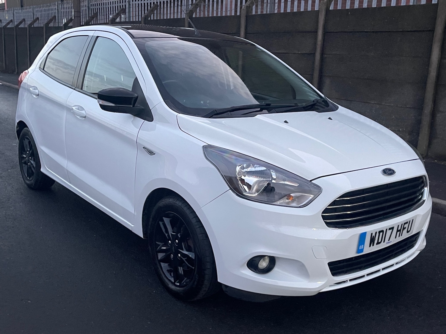 Used Ford Ka+ 2017 for sale - 76961216: Photo 11