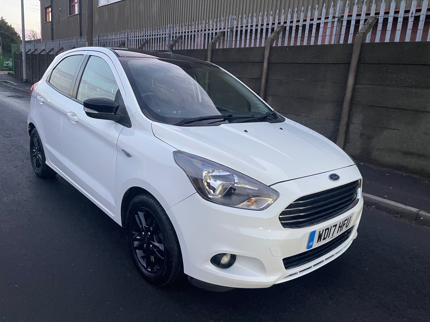 Used Ford Ka+ 2017 for sale - 76961216: Photo 2