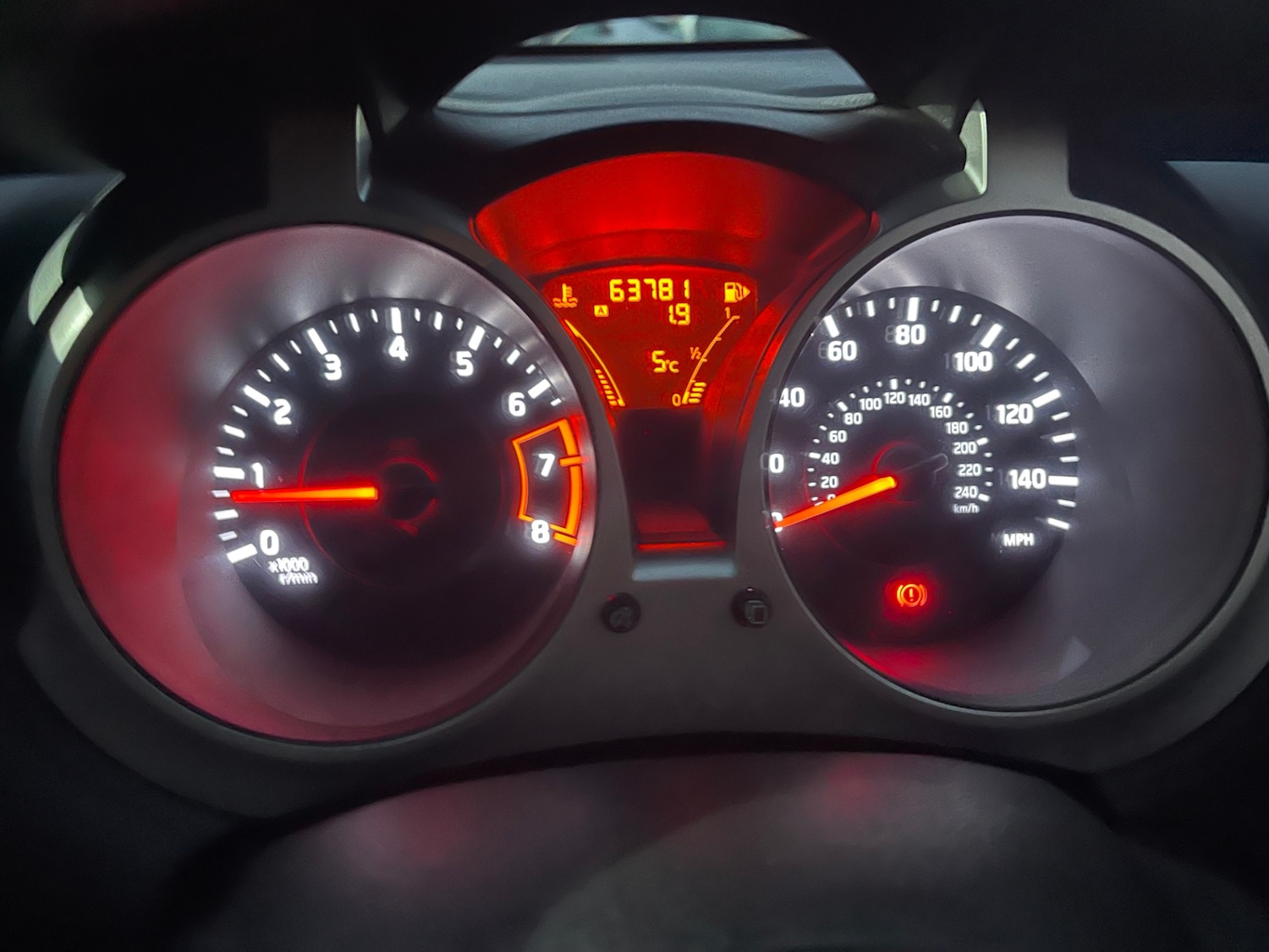 Used Nissan Juke 2011 for sale - 76697265: Photo 13