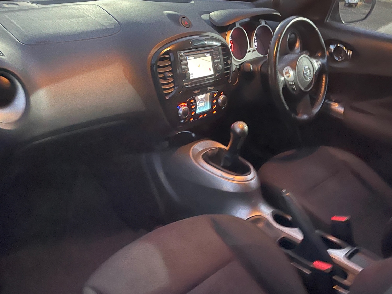 Used Nissan Juke 2011 for sale - 76697265: Photo 5