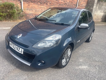 Used Renault Clio 2012 for sale - 79536147: Photo
