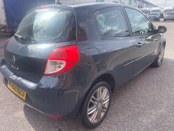 Used Renault Clio 2012 for sale - 79536147: Photo