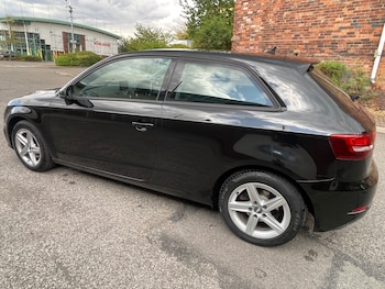 Used Audi A3 2017 for sale - 79596025: Photo