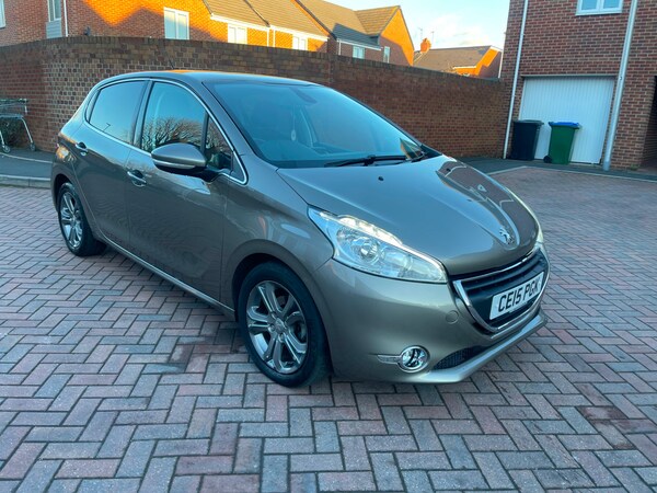 Used Peugeot 208 2015 for sale - 65655872: Photo 18