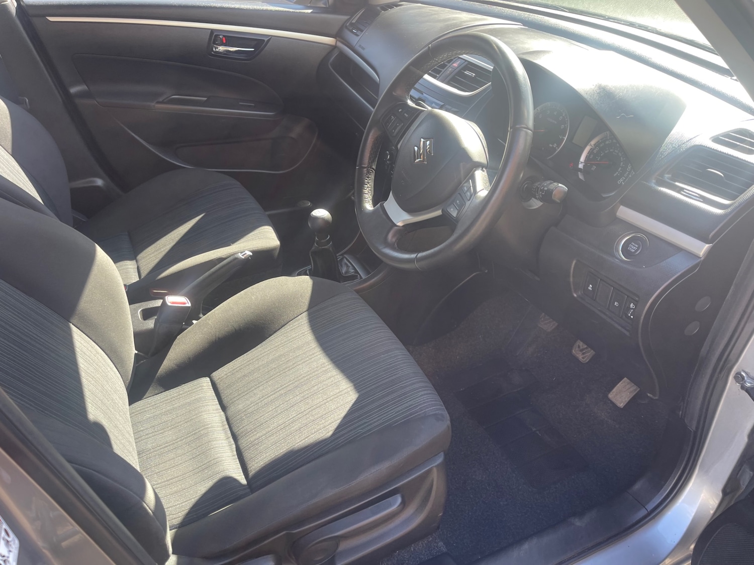 Used Suzuki Swift 2014 for sale - 78106436: Photo 8