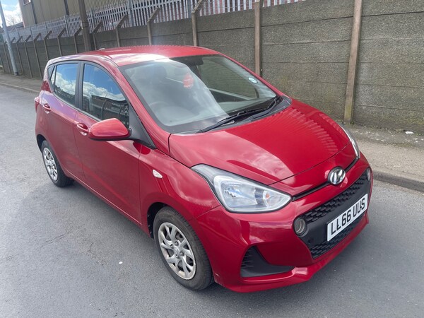 Used Hyundai i10 2017 for sale - 70527783: Photo 2