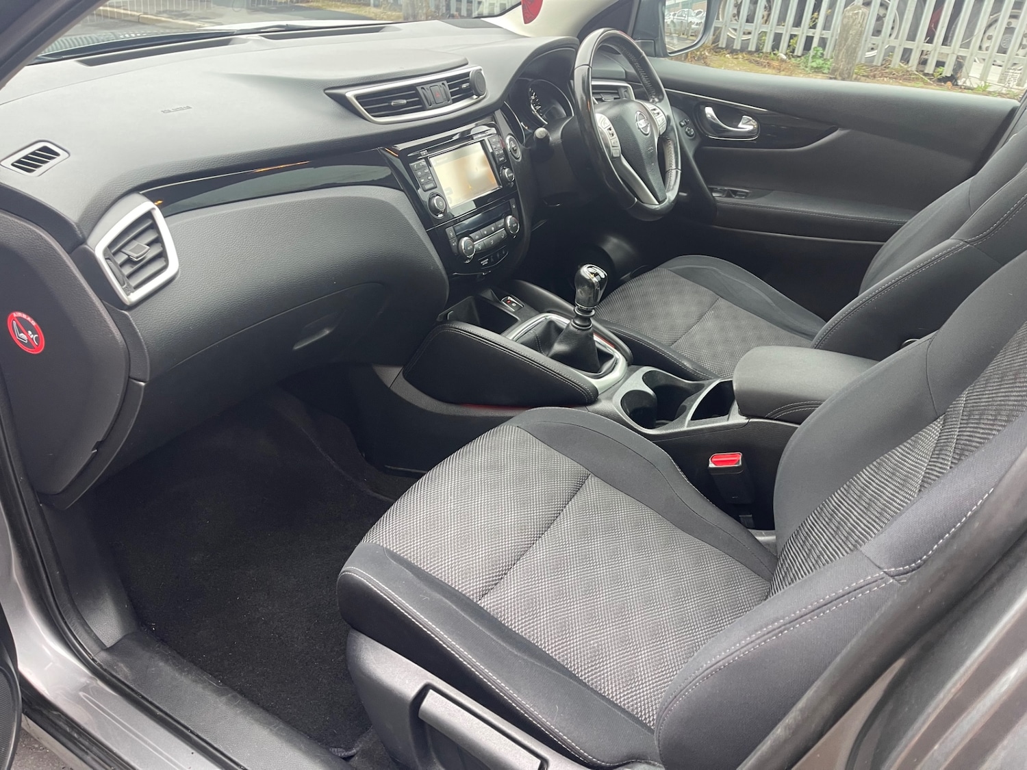 Used Nissan Qashqai 2015 for sale - 76265311: Photo 5