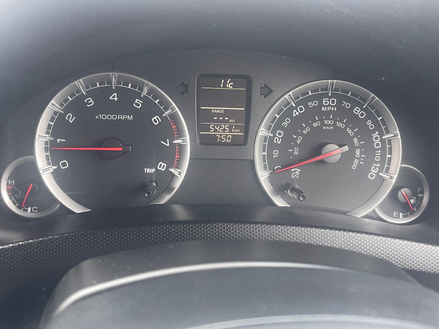 Used Suzuki Swift 2015 for sale - 77629712: Photo 8