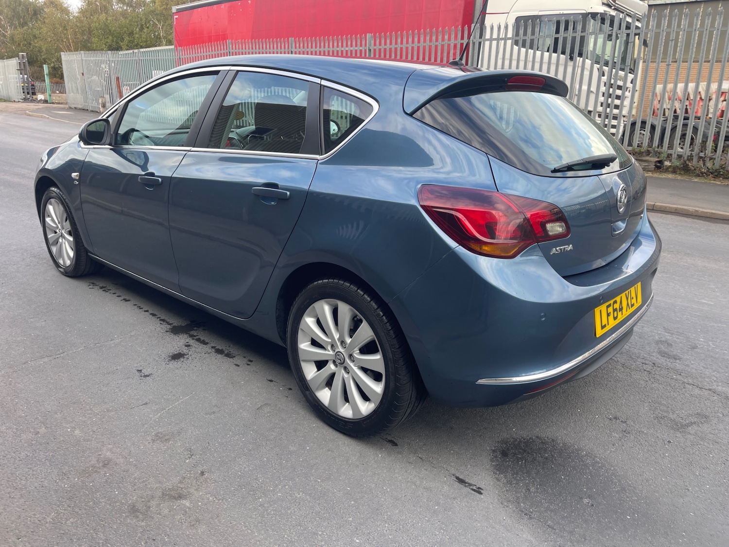 Used Vauxhall Astra 2014 for sale - 76343832: Photo 4