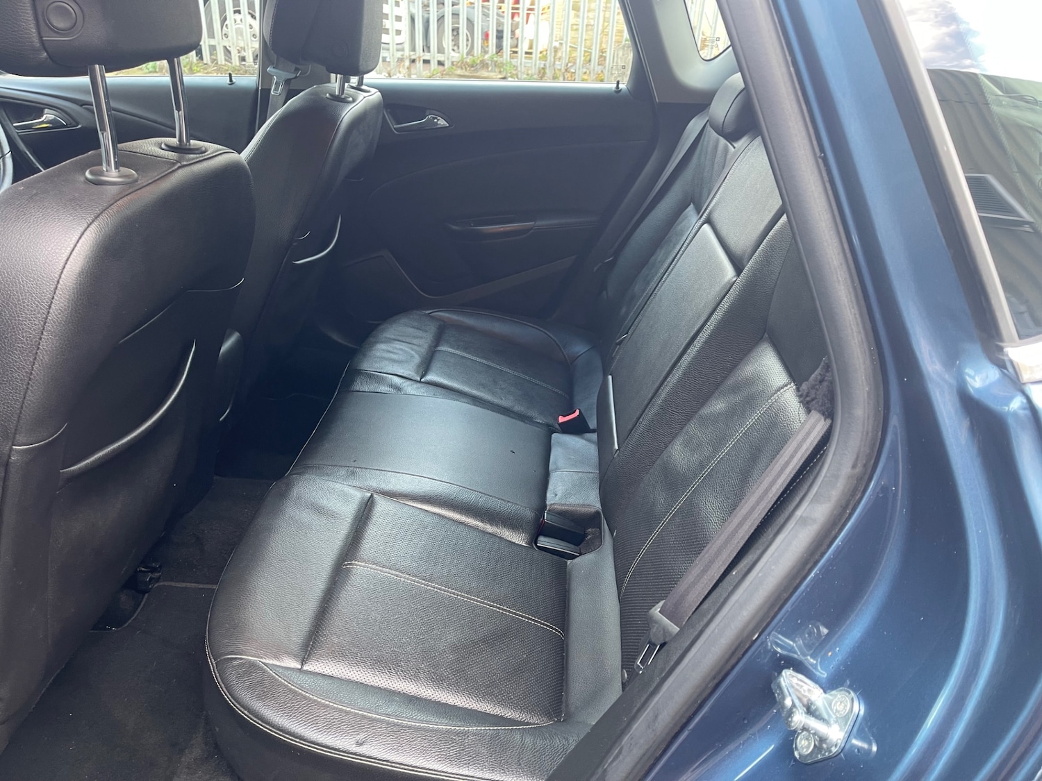 Used Vauxhall Astra 2014 for sale - 76343832: Photo 6