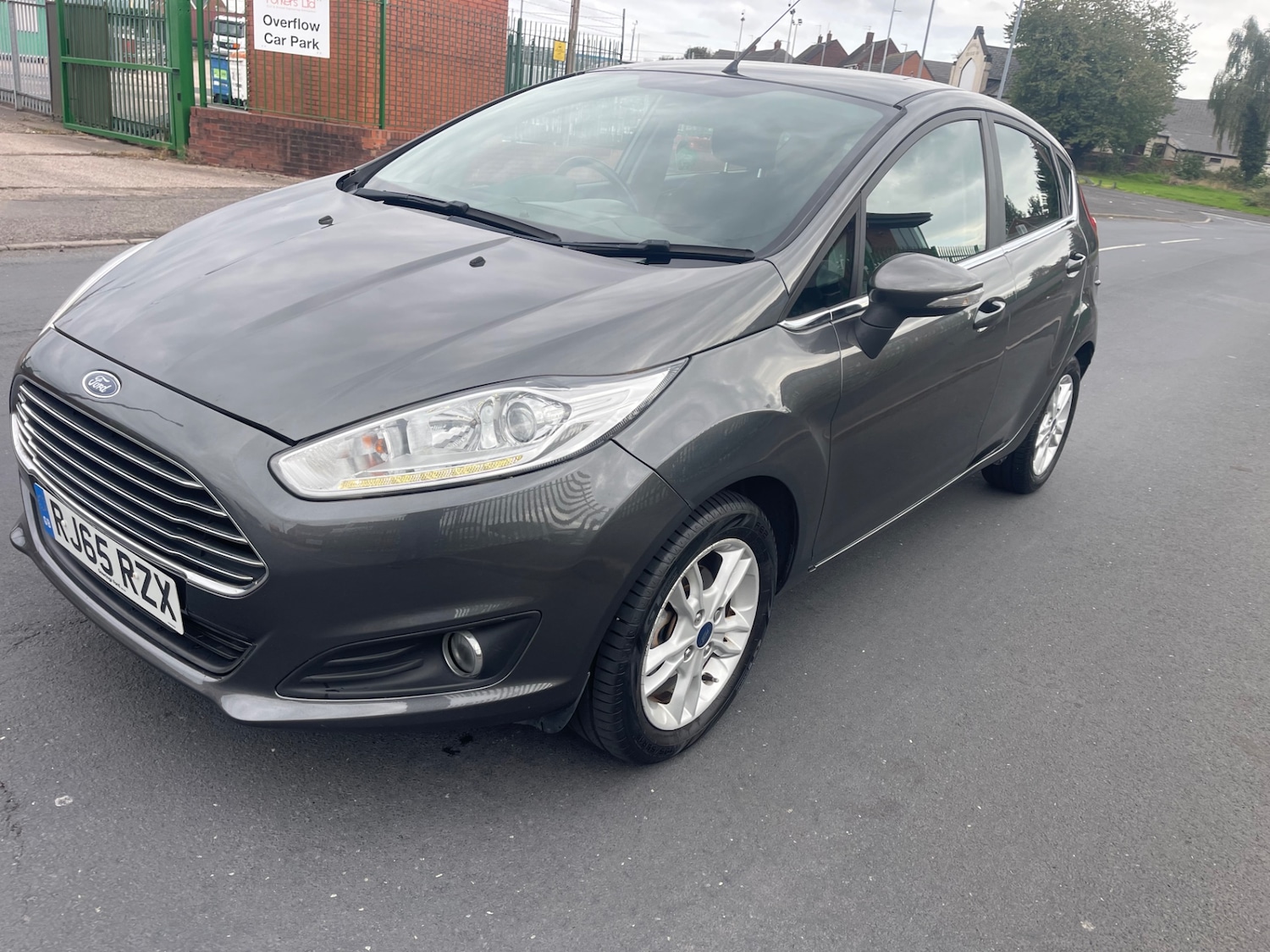 Used Ford Fiesta 2015 for sale - 76130354: Photo 13