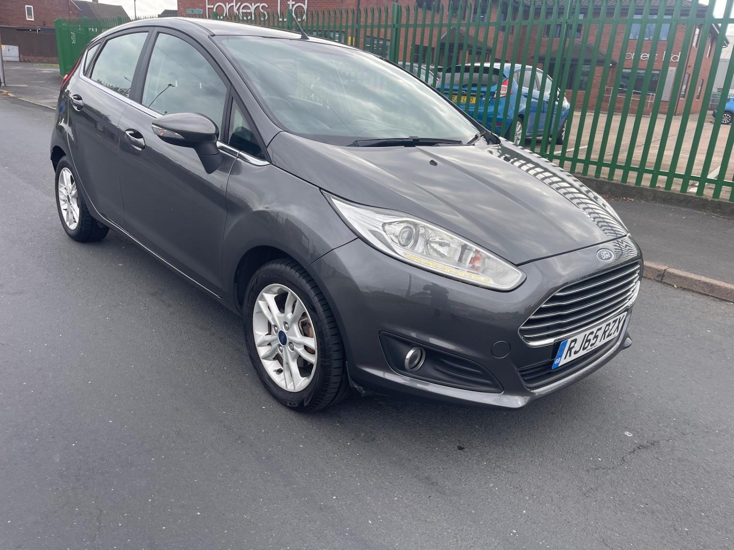 Used Ford Fiesta 2015 for sale - 76130354: Photo 9