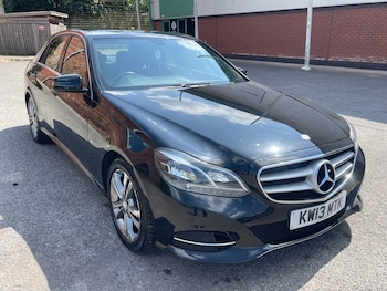 Used Mercedes-Benz E Class 2013 for sale - 79207255: Photo