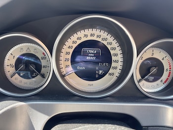 Used Mercedes-Benz E Class 2013 for sale - 79207255: Photo