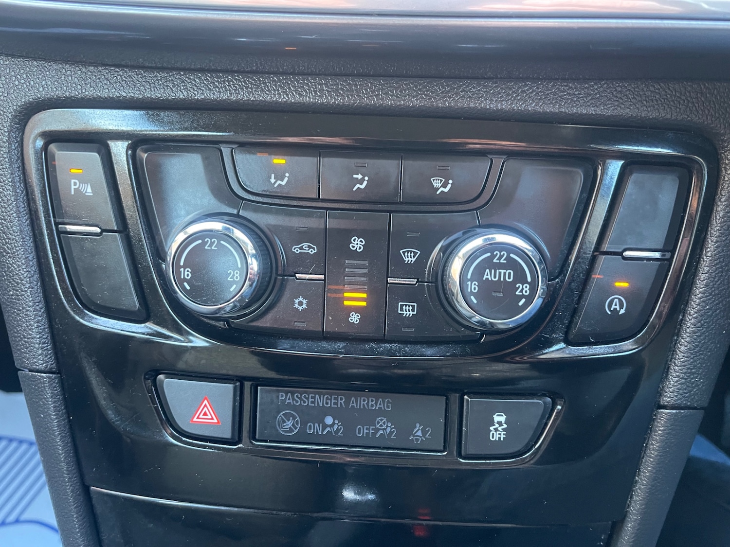 Used Vauxhall Mokka X 2018 for sale - 78014714: Photo 11