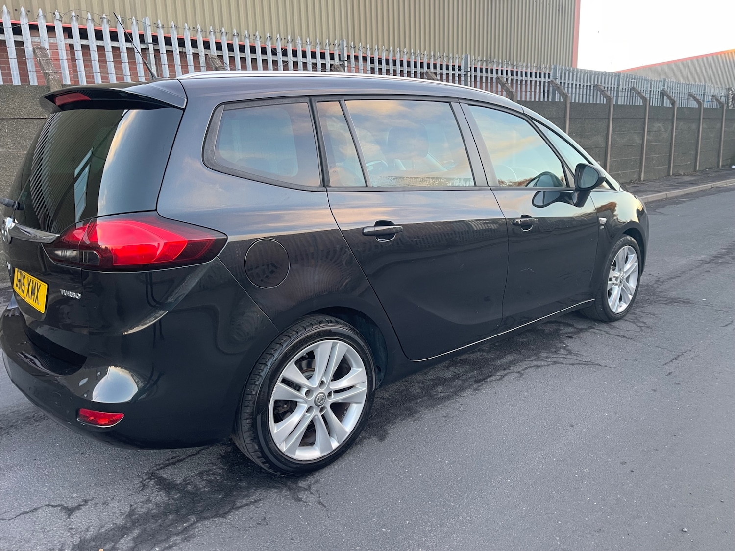 Used Vauxhall Zafira 2015 for sale - 76626775: Photo 12